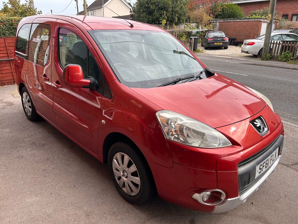 Peugeot Partner Tepee 1.6 Hdi 92 S Red #5