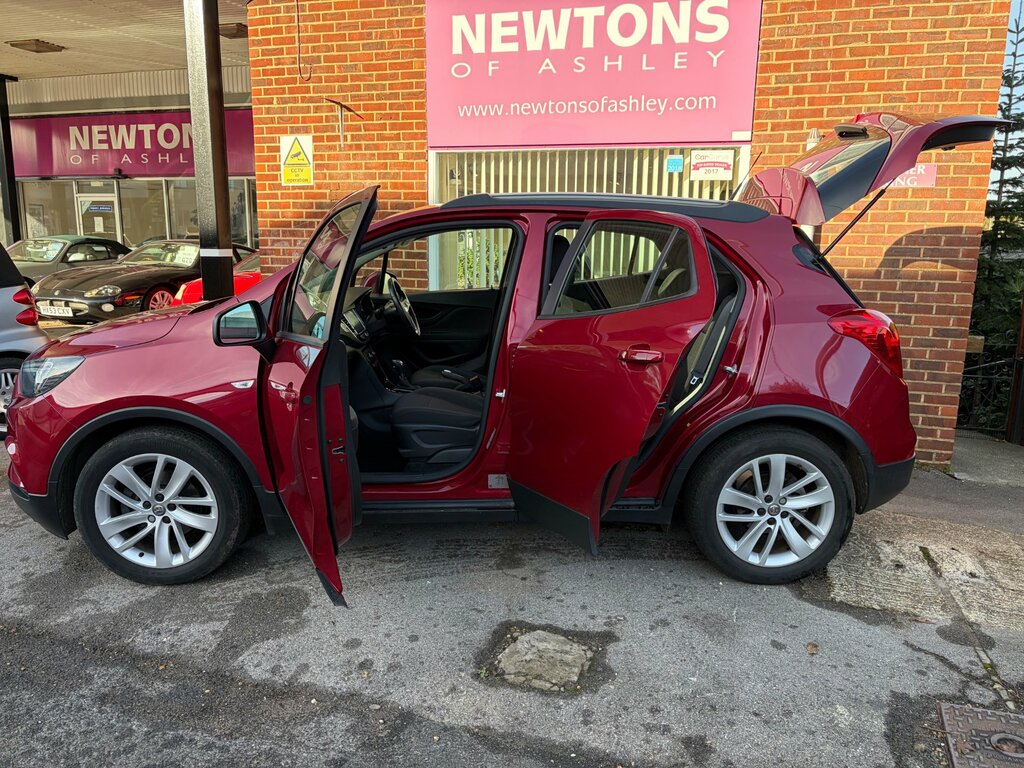 Vauxhall Mokka X 1.4I Turbo Design Nav Suv Euro 6 KO19NRU Red #5
