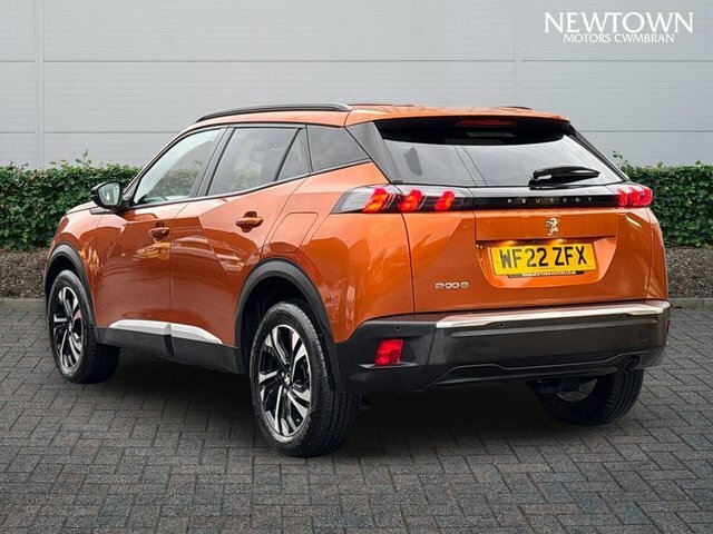 Peugeot 2008 1.2 Puretech Allure Premium Suv WF22ZFX Orange #5