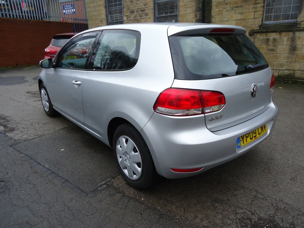 Volkswagen Golf Hatchback 1.4 S 2009 YP09CMV Silver #4