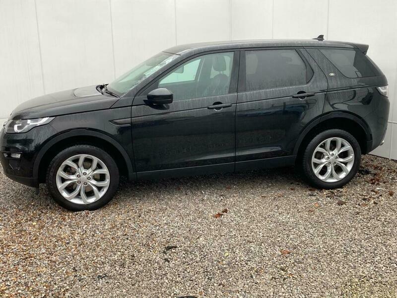 Land Rover Discovery Sport 2.0 Td4 Se Tech NA65SZC Black #4