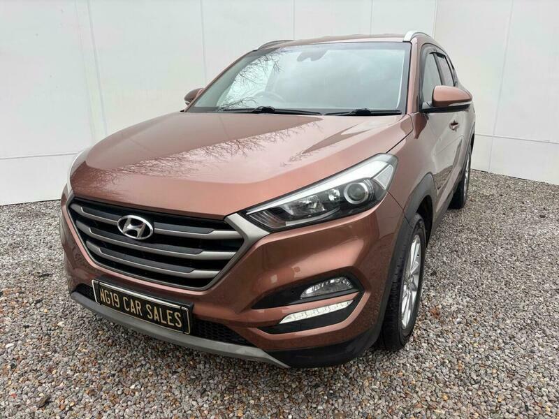 Hyundai Tucson 1.7 Crdi Blue Drive EA67XHL Brown #3
