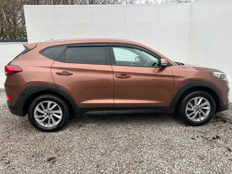 Hyundai Tucson 1.7 Crdi Blue Drive EA67XHL Brown #5