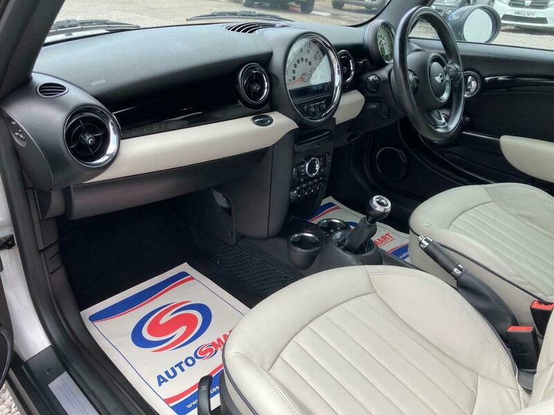 Mini Hatch 1.6 Cooper Soho Euro YP61XBU Silver #3