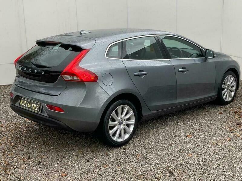 Volvo V40 2.0 D2 Se Lux GK65HFD Grey #3