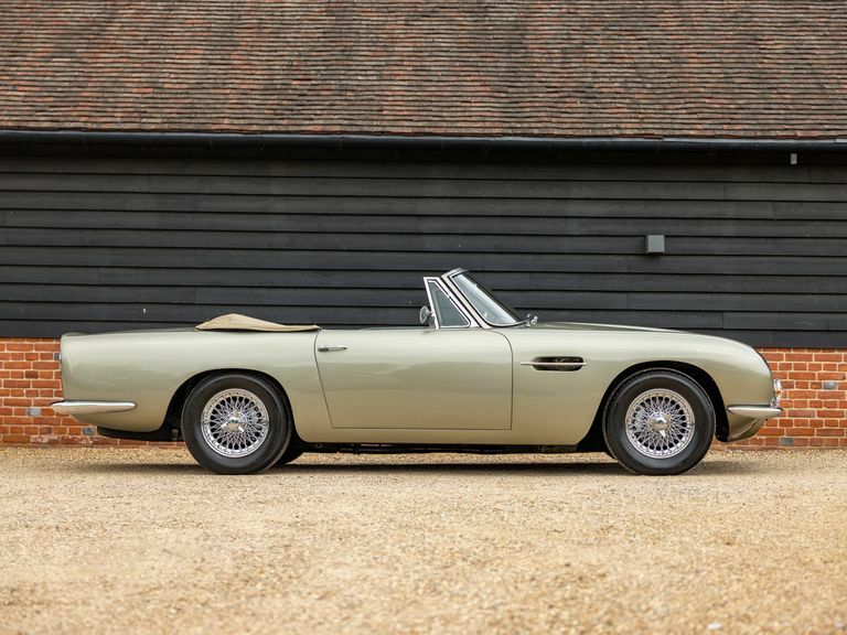 Aston Martin DB6 Volante Brown #2