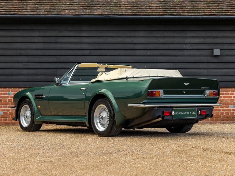 Aston Martin V8 X-pack Green #3