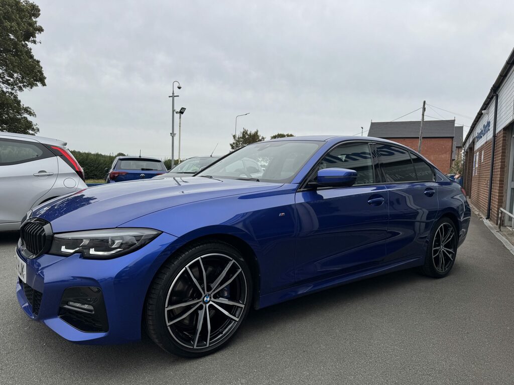 BMW 3 Series Petrol MT22HJK Blue #4
