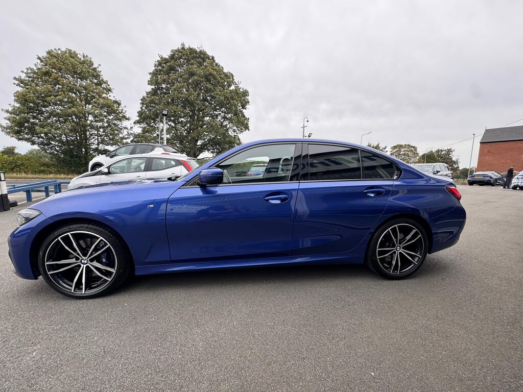 BMW 3 Series Petrol MT22HJK Blue #6
