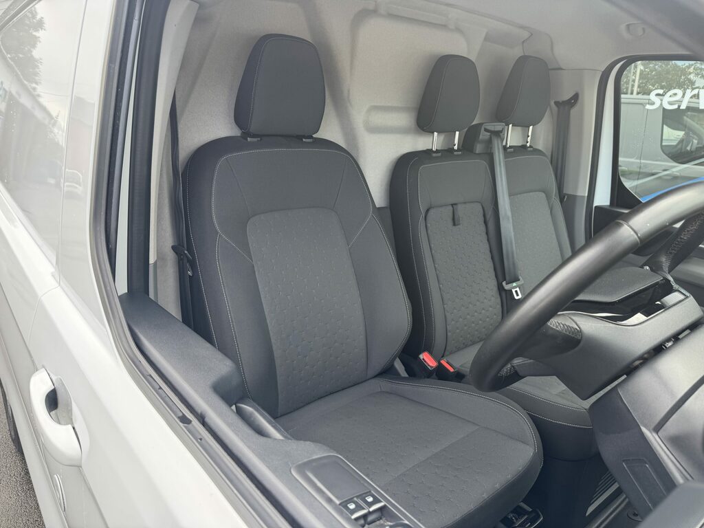 Ford Transit Custom Diesel MW24JVO White #4