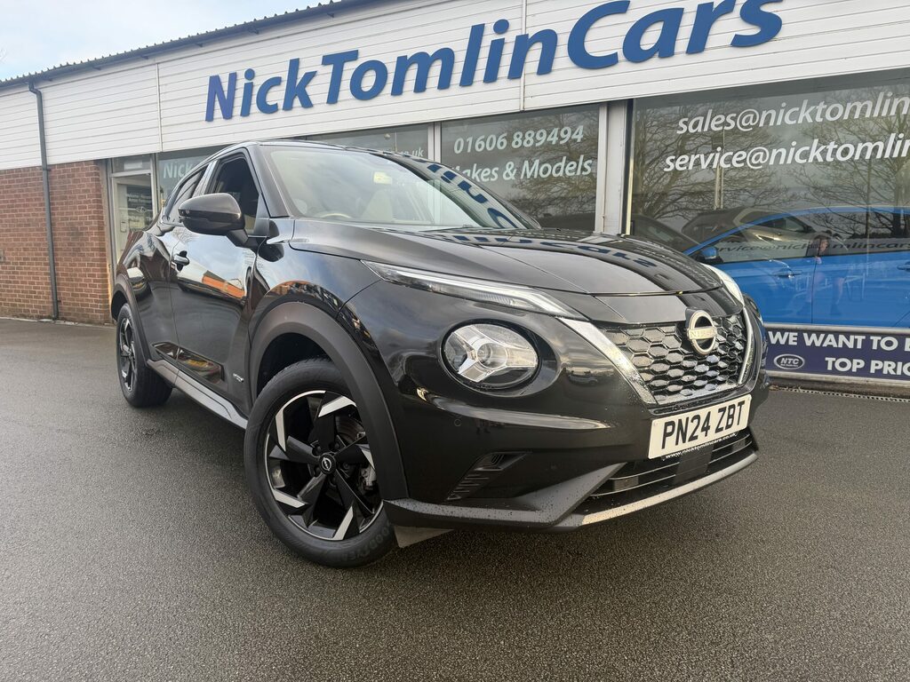 Nissan Juke Petrol Black