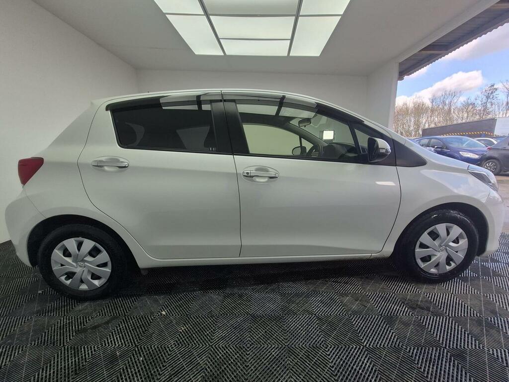 Toyota Yaris 1.33 Dual Vvt-i Icon Multidrive S Euro 5 Euro  #6