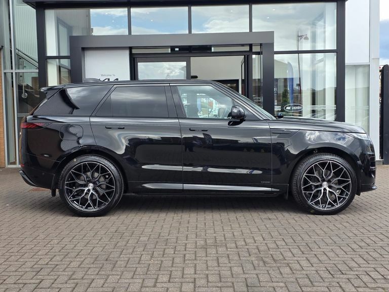 Land Rover Range Rover Sport 3.0 D300 FJ23YUF Black #5
