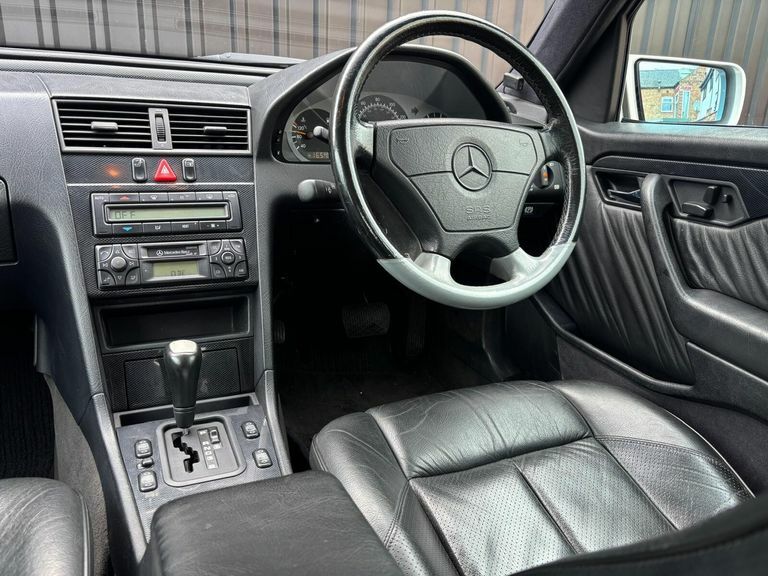 Mercedes-Benz C Class C 36 Silver #23