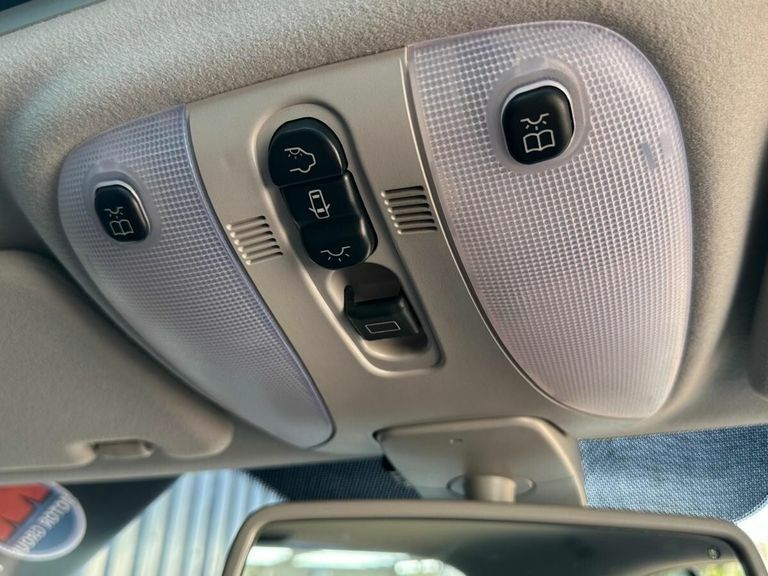 Mercedes-Benz CL 5.0 Cl500 Silver #33