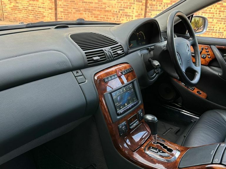 Mercedes-Benz CL 5.0 Cl500 Silver #34