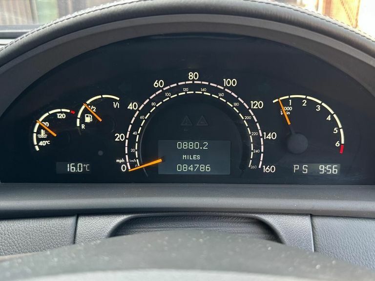 Mercedes-Benz CL 5.0 Cl500 Silver #32