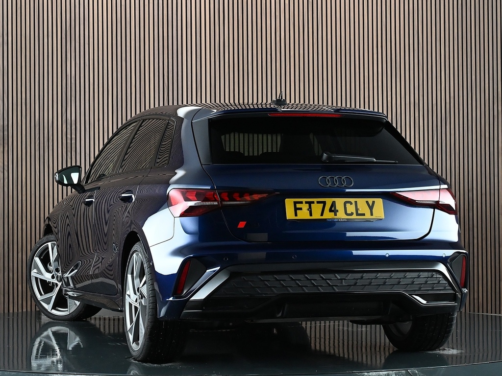 Audi A3 1.5 Tfsi 35 Black Edition Sportback S T FT74CLY Blue #2