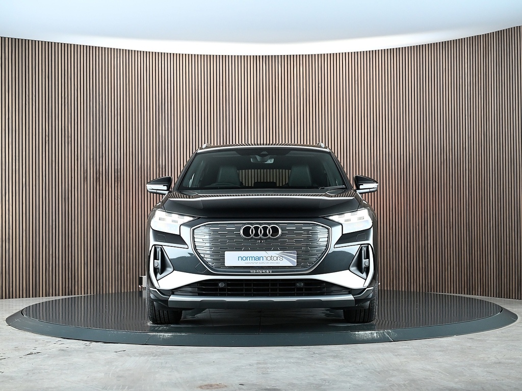 Audi Q4 E Tron 40 Launch Edition Suv 82Kwh 204 Black #5