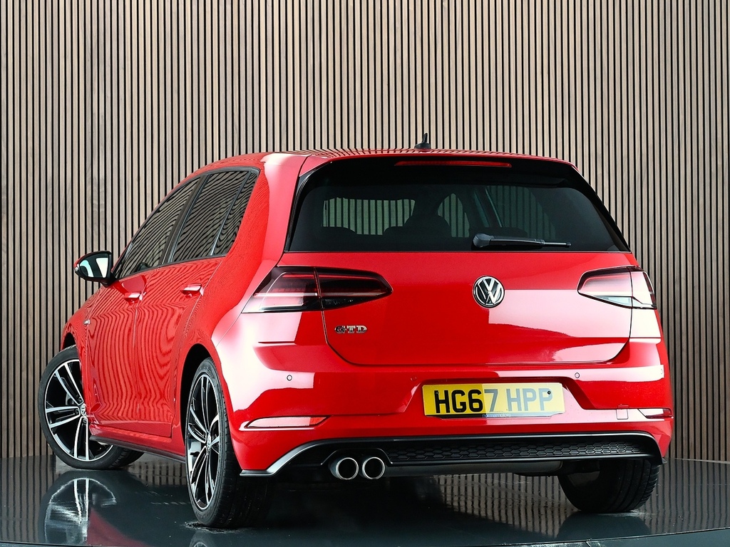 Volkswagen Golf 2.0 Tdi Gtd Hatchback Dsg Euro 6 Ss Red #2