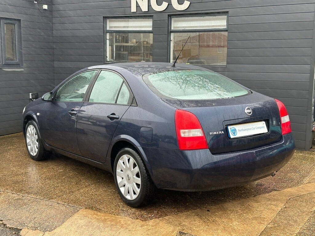 Nissan Primera 1.8 Se Grey #2