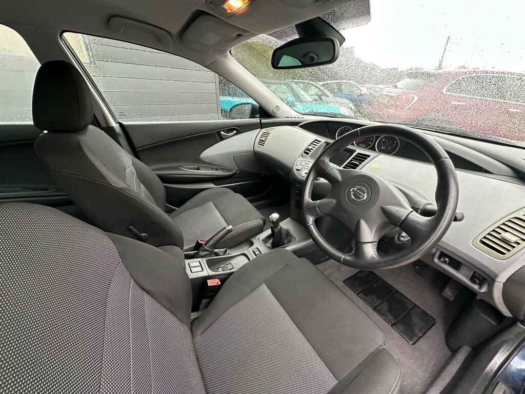 Nissan Primera 1.8 Se Grey #21
