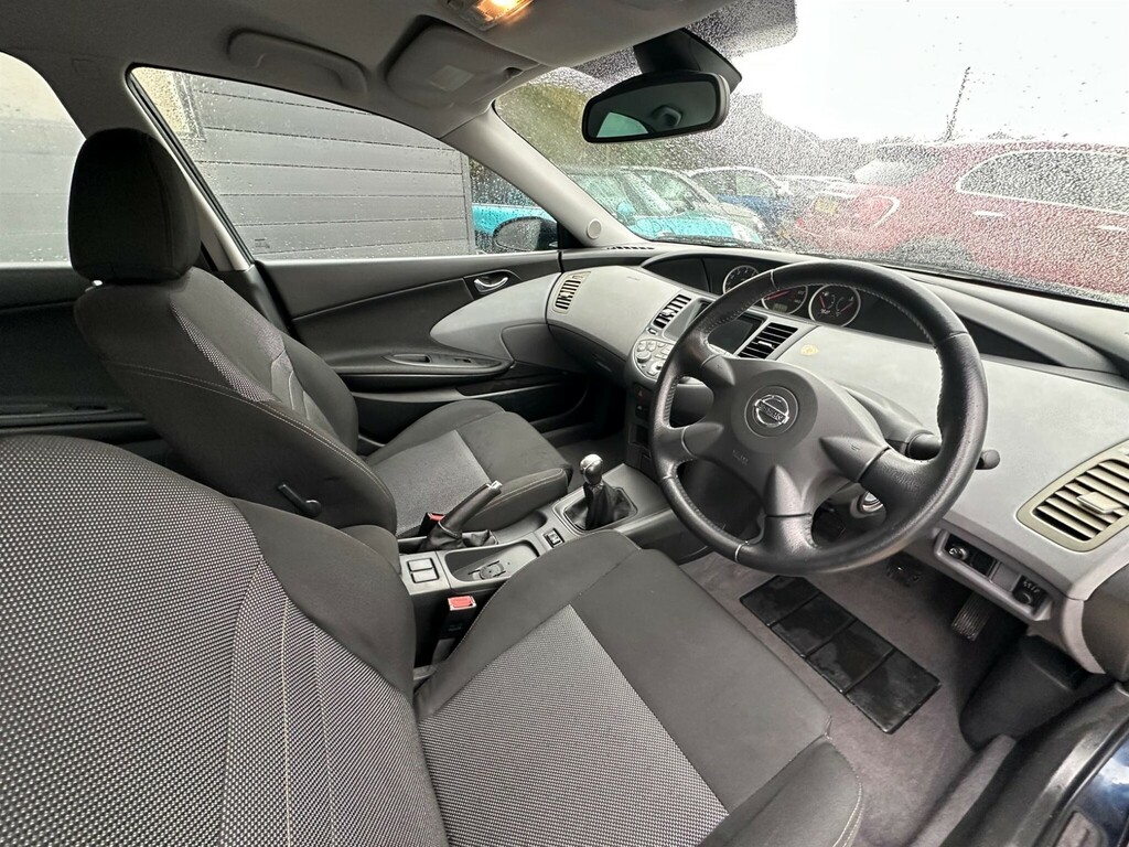 Nissan Primera 1.8 Se Grey #3