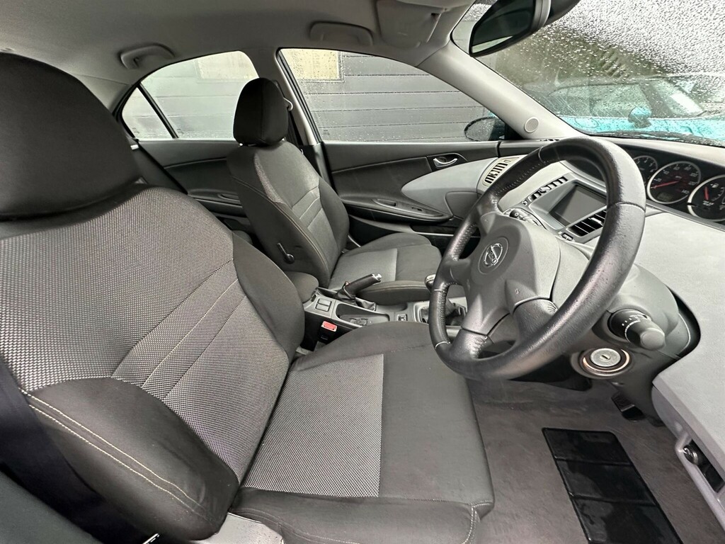 Nissan Primera 1.8 Se Grey #22