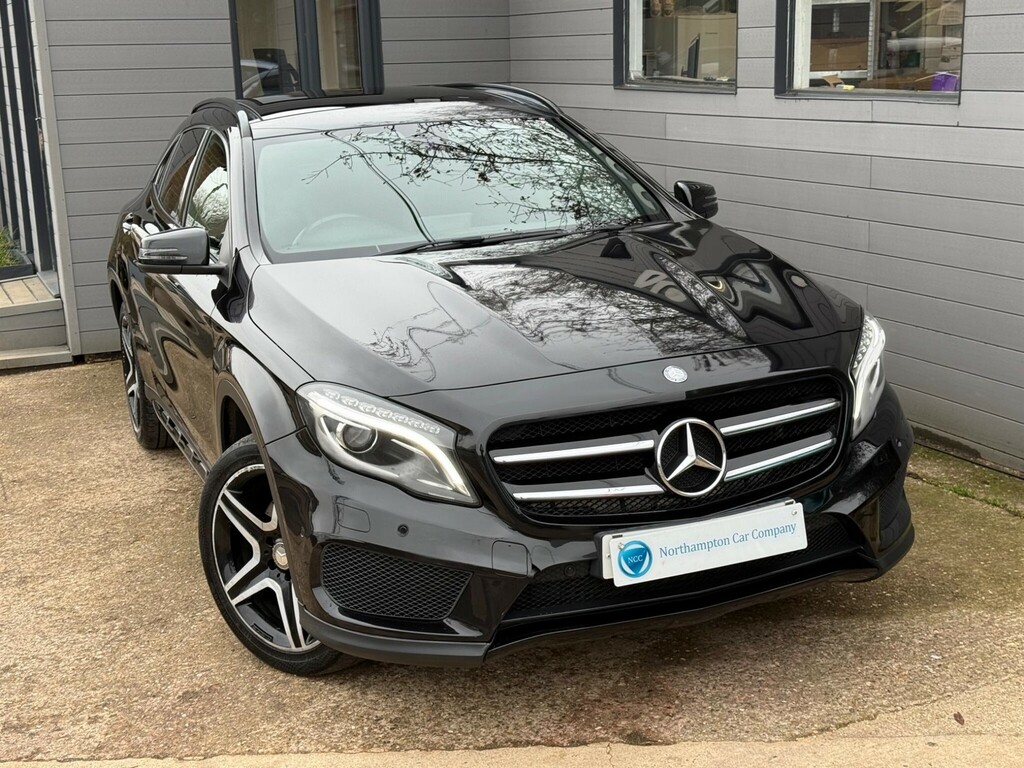 Mercedes-Benz GLA Class 2.1 D Amg Line Premium Plus 7G-dct 4Matic Euro 6 Black