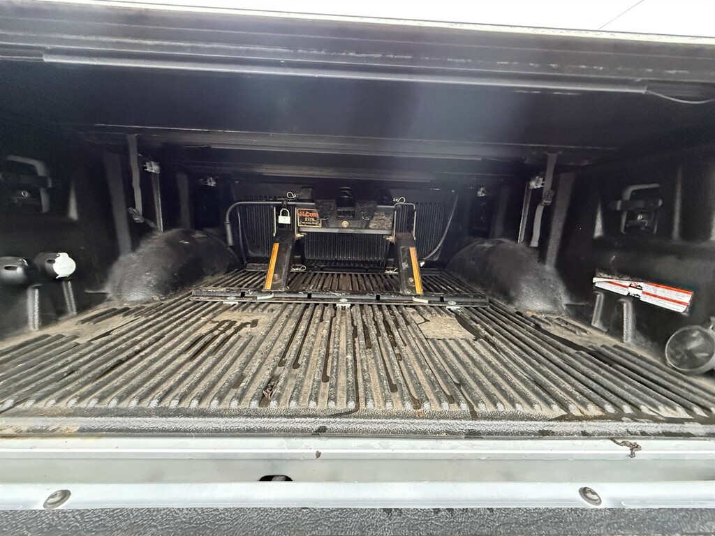 Ford F-150  Silver #26