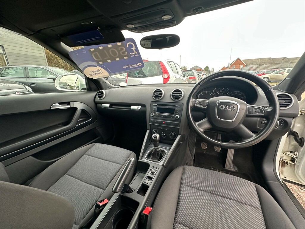 Audi Cabriolet 1.6 Tdi Technik Euro 5 Ss White #2