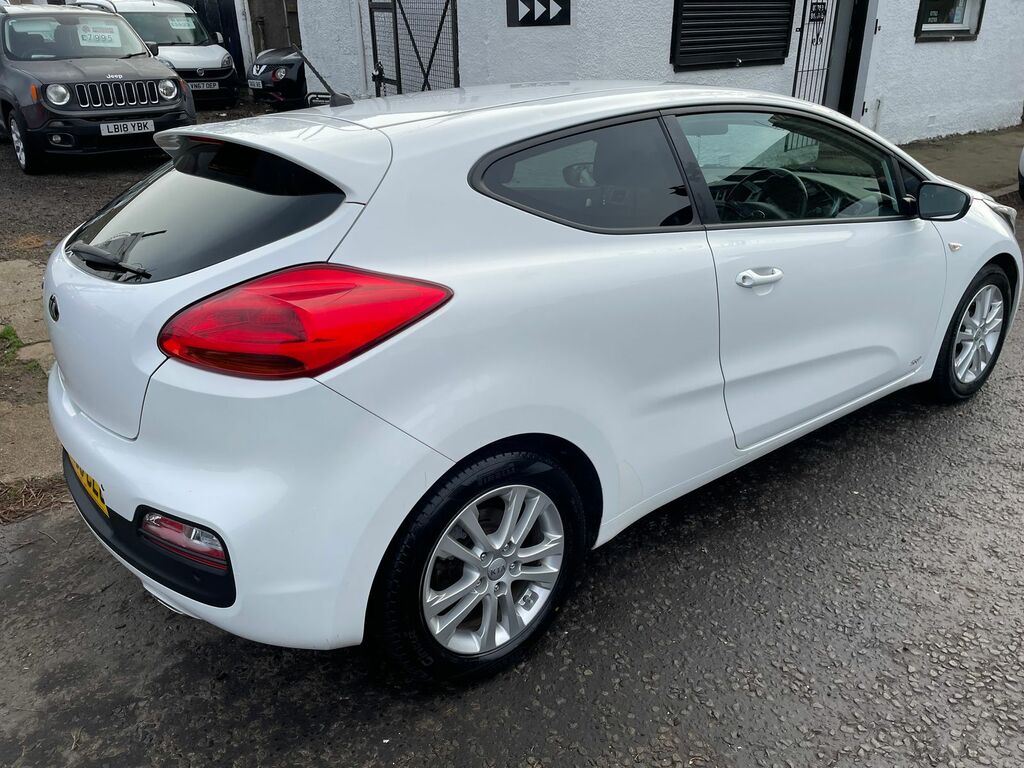 Kia Proceed 1.4L Pro Ceed Sr7 Coupe Euro 6 White #4