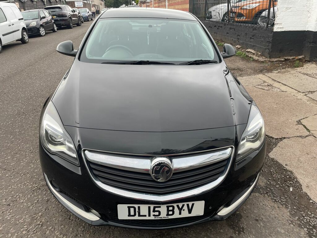 Vauxhall Insignia 2.0L Design Cdti Ecoflex Ss Hatchback DL15BYV Black #2