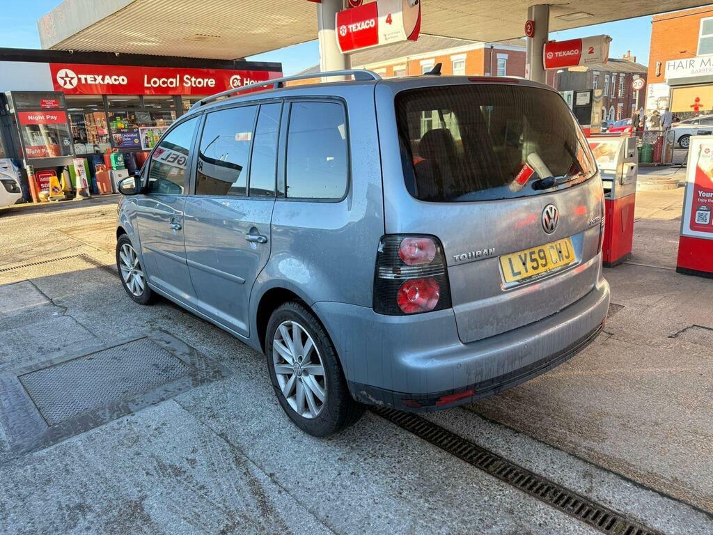 Volkswagen Touran 2.0 Tdi Match Dsg LY59CWJ Grey #4