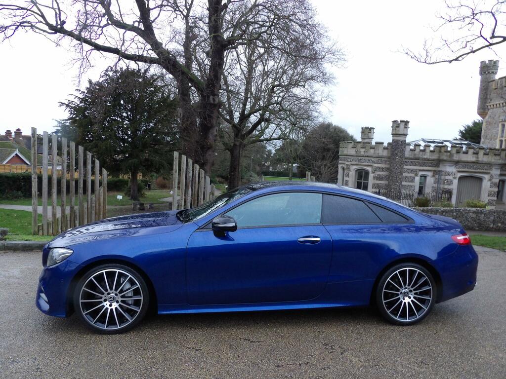 Mercedes-Benz E Class 2.0 E220d Amg Line Premium Plus Coupe YK20KOW Blue #5