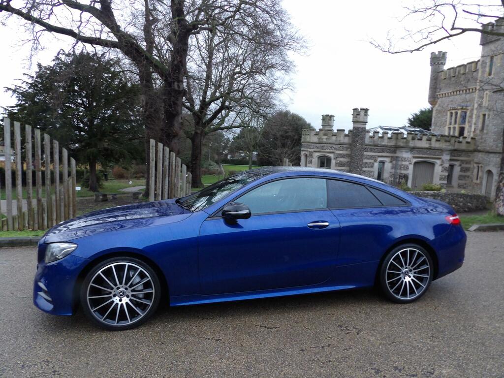 Mercedes-Benz E Class 2.0 E220d Amg Line Premium Plus Coupe YK20KOW Blue #4