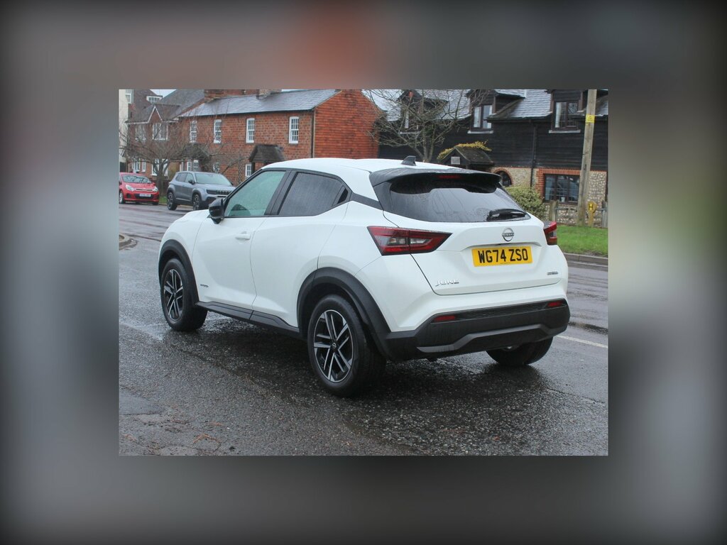 Nissan Juke 1.6 N-connecta Suv Hybrid Euro 6 WG74ZSO White #5