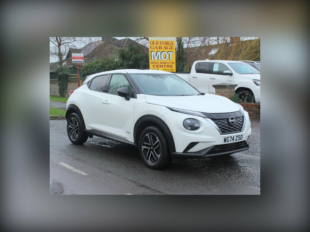 Nissan Juke 1.6 N-connecta Suv Hybrid Euro 6 WG74ZSO White #2