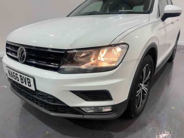 Volkswagen Tiguan 2.0 Tdi Bluemotion Tech Se Suv E NA66BVB White #5