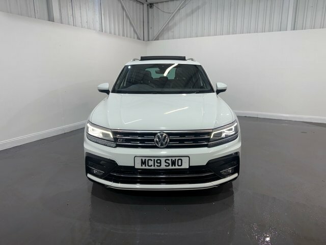 Volkswagen Tiguan 1.5 Tsi Evo R-line Suv Dsg Euro 6 S S MC19SWO White #2