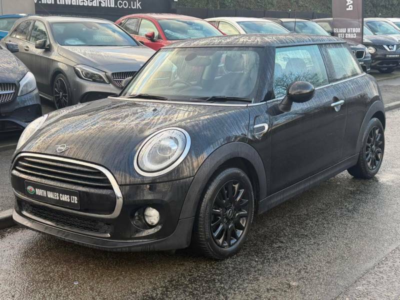Mini Hatch 1.5 Cooper D II - 2018 18 YJ18ZJB Black #4
