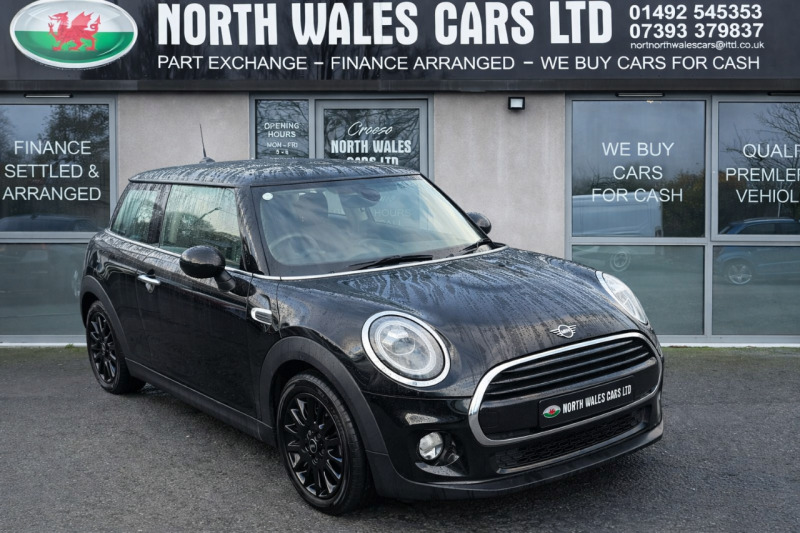 Mini Hatch 1.5 Cooper D II - 2018 18 Black
