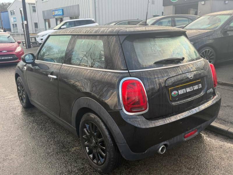 Mini Hatch 1.5 Cooper D II - 2018 18 YJ18ZJB Black #3