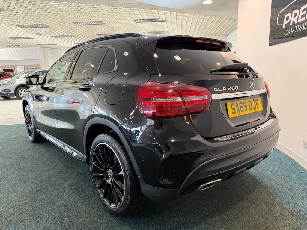 Mercedes-Benz GLA Class Gla 200 Amg Line Edition SA69DJF Black #4
