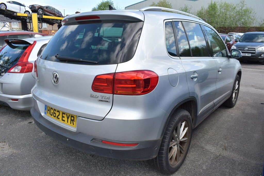 Volkswagen Tiguan 2.0 Tdi Bluemotion Tech Se Dsg 4Wd Euro 5 Ss HG62EYR Silver #5