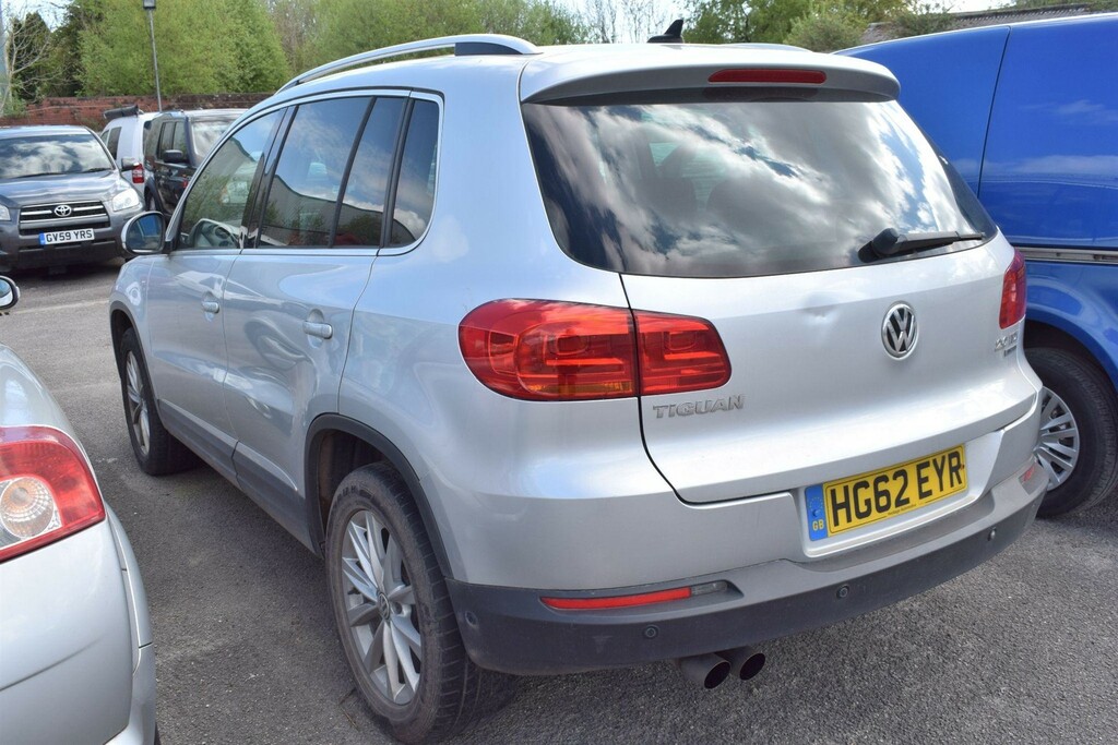 Volkswagen Tiguan 2.0 Tdi Bluemotion Tech Se Dsg 4Wd Euro 5 Ss HG62EYR Silver #2