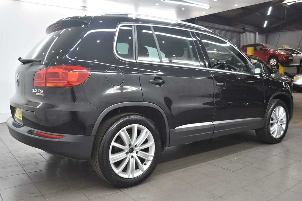 Volkswagen Tiguan 2.0 Tsi Sport 4Wd Euro 5 Black #2