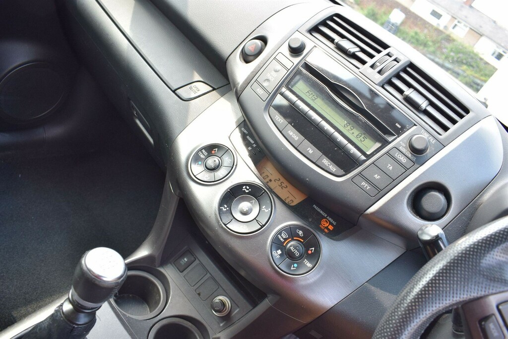 Toyota Rav 4 2.2 D-4d Xt-r Euro 4 MX11HNY Grey #4