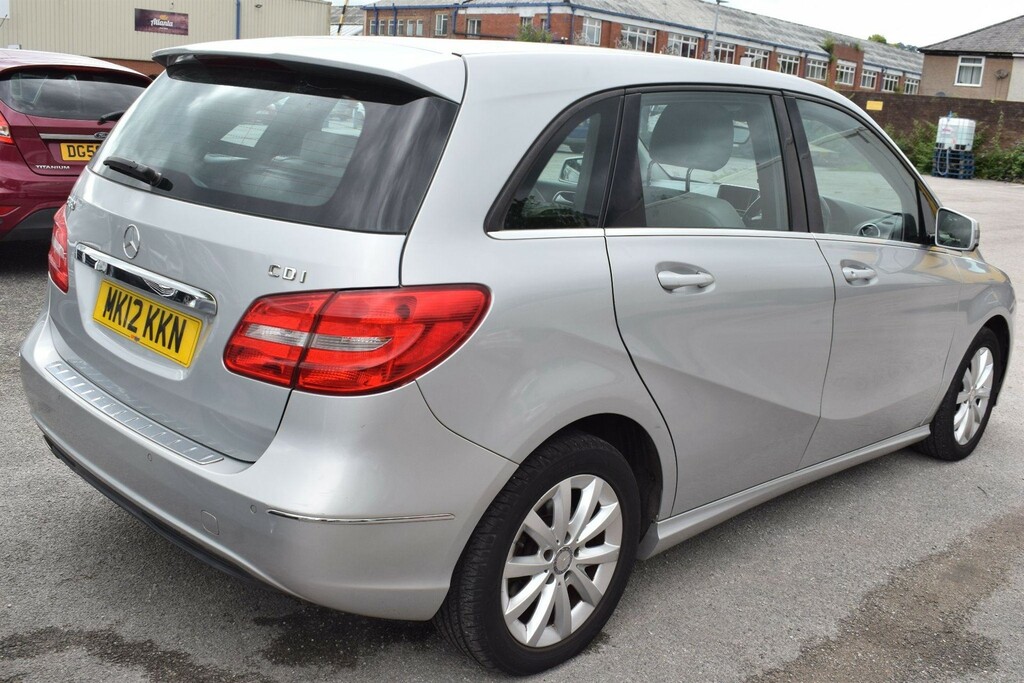 Mercedes-Benz B Class 1.8 B180 Cdi Blueefficiency Se Euro 5 Ss Silver #2