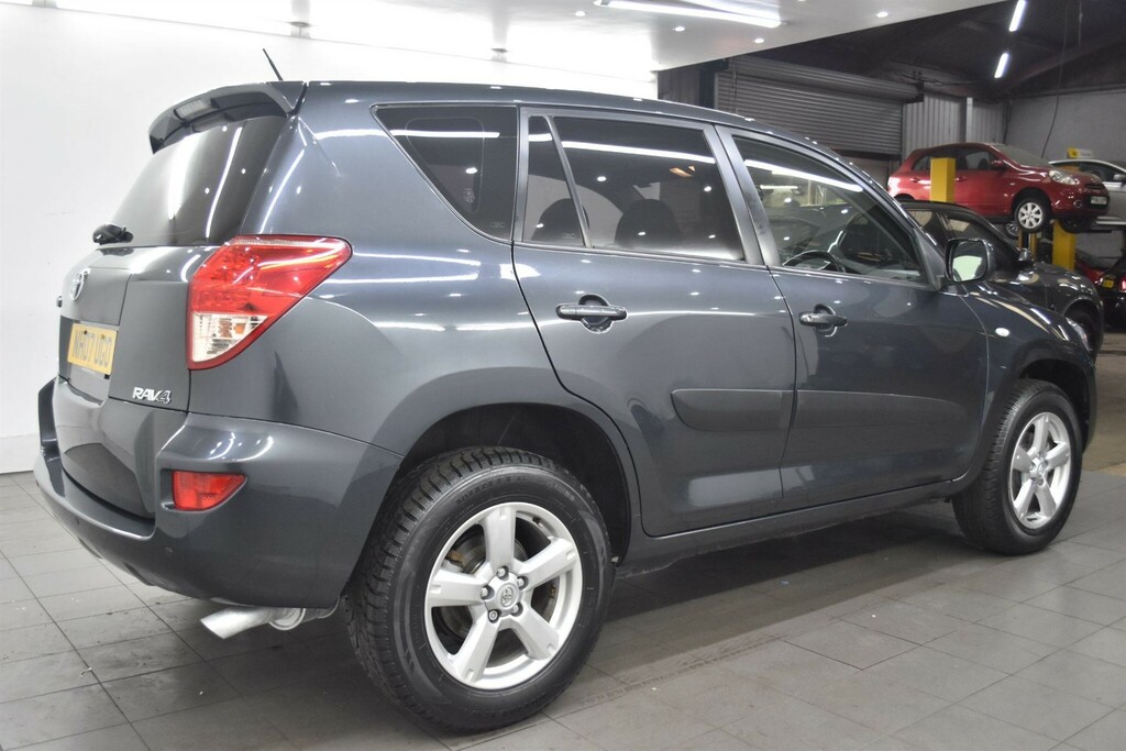 Toyota Rav 4 2.0 Xt-r 4Wd Grey #2